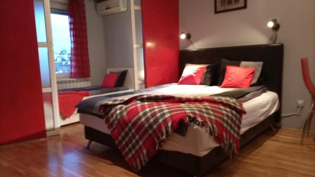 Savinac Apartman U Srcu Beograda, Trg Slavija Luaran gambar