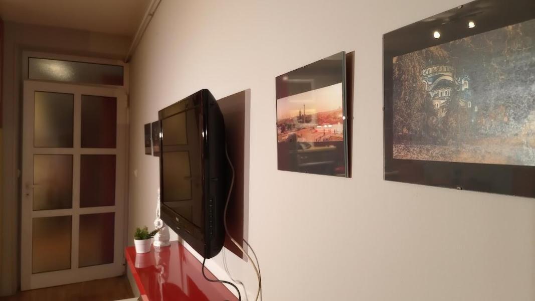 Savinac Apartman U Srcu Beograda, Trg Slavija Luaran gambar